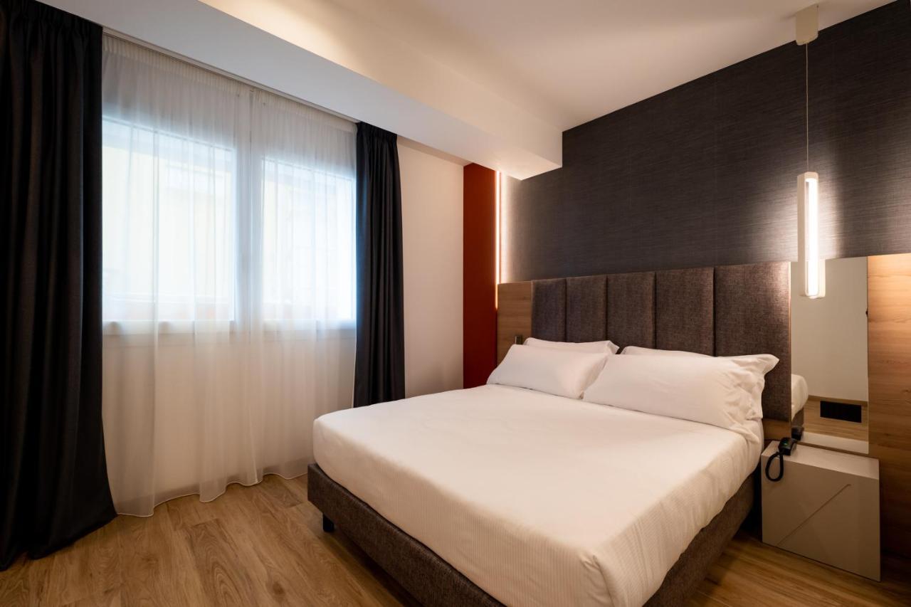 Hotel Sporting Риччоне Екстер'єр фото