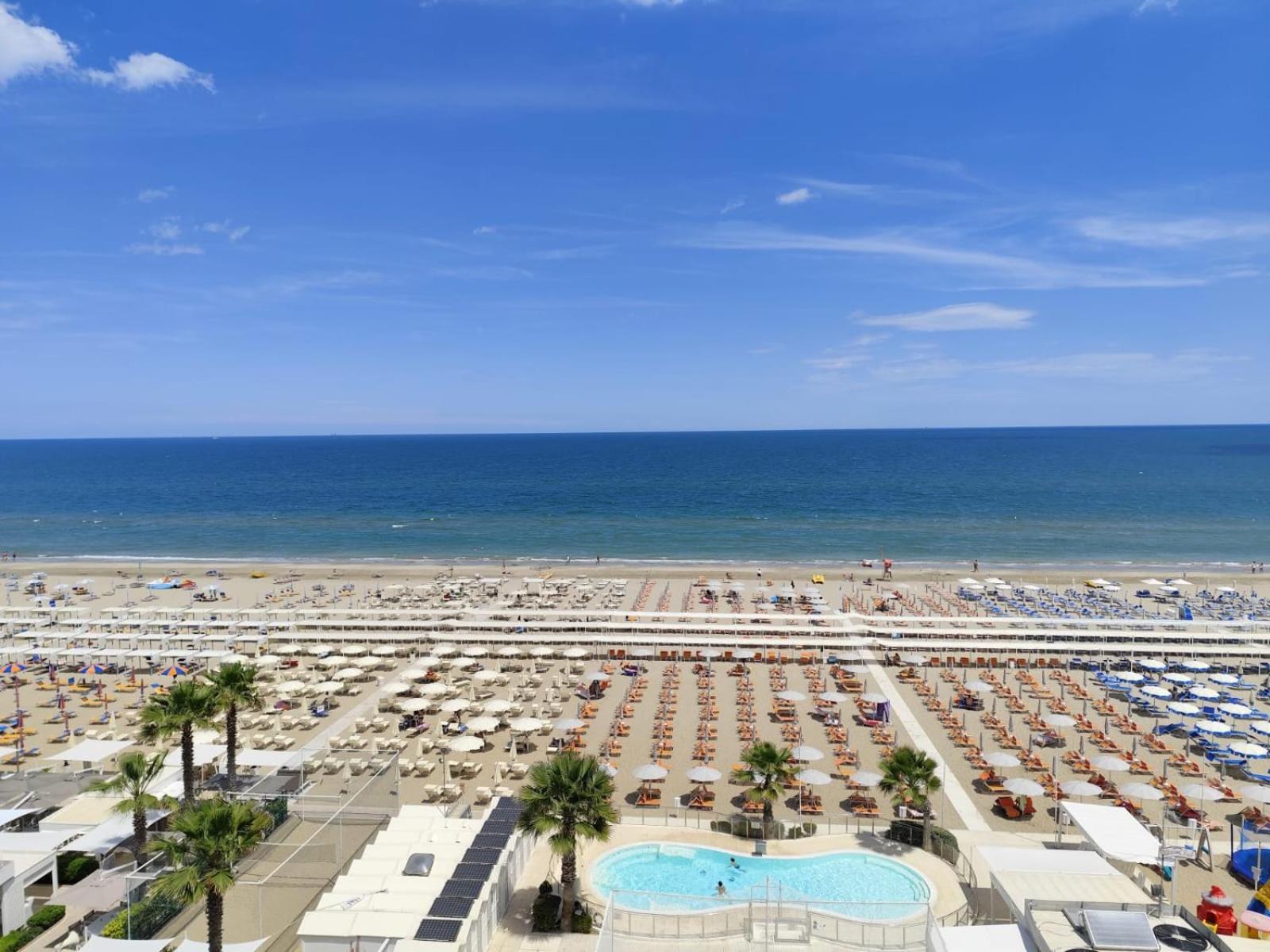 Hotel Sporting Риччоне Екстер'єр фото