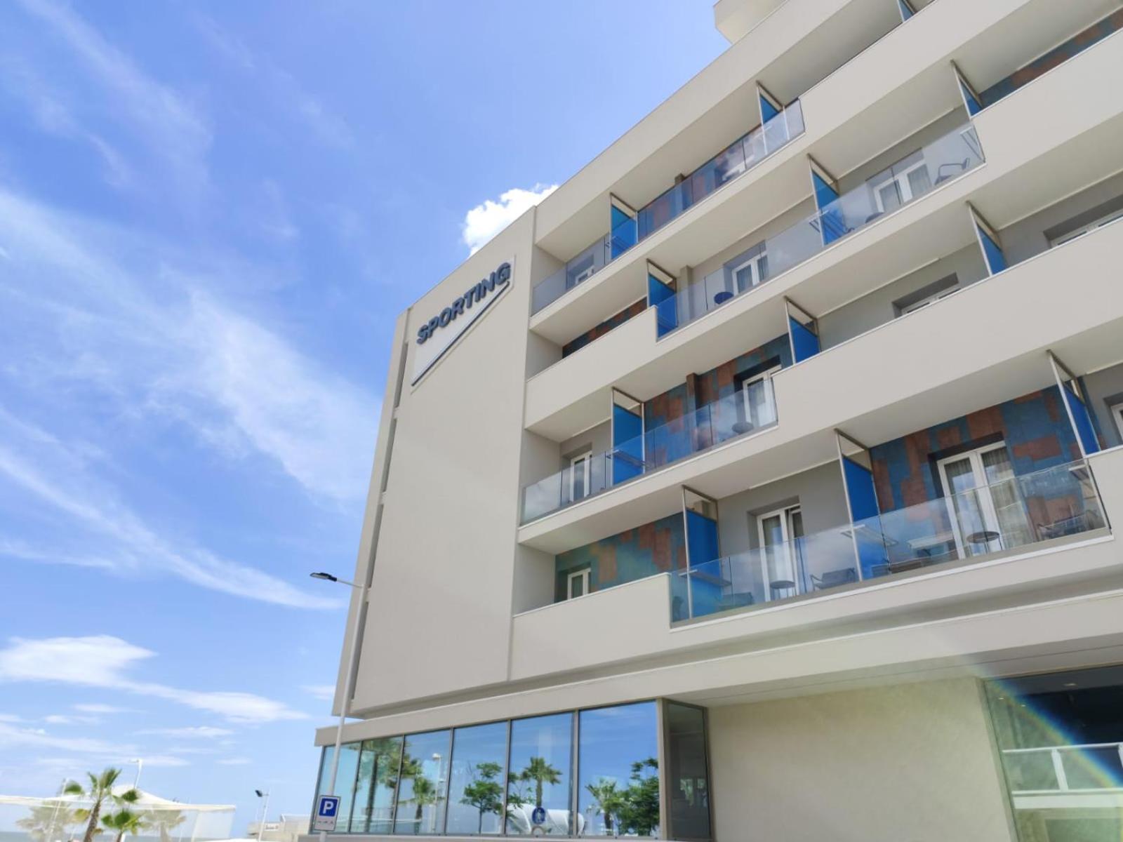 Hotel Sporting Риччоне Екстер'єр фото
